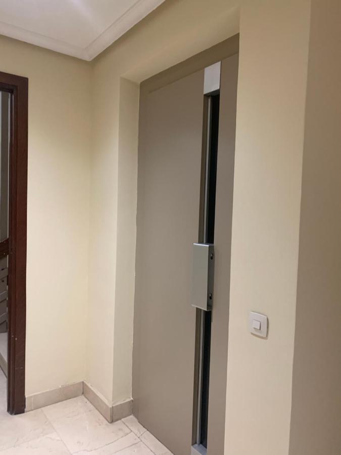 Apartamento Deluxe, 4 Habitaciones, Parking Madrid Bagian luar foto