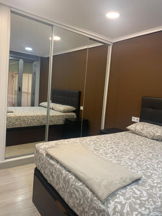 Apartamento Deluxe, 4 Habitaciones, Parking Madrid Bagian luar foto