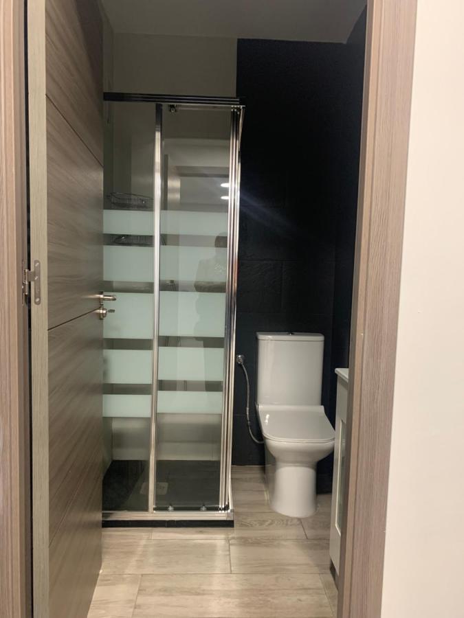 Apartamento Deluxe, 4 Habitaciones, Parking Madrid Bagian luar foto