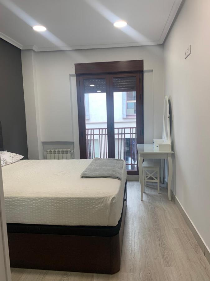 Apartamento Deluxe, 4 Habitaciones, Parking Madrid Bagian luar foto