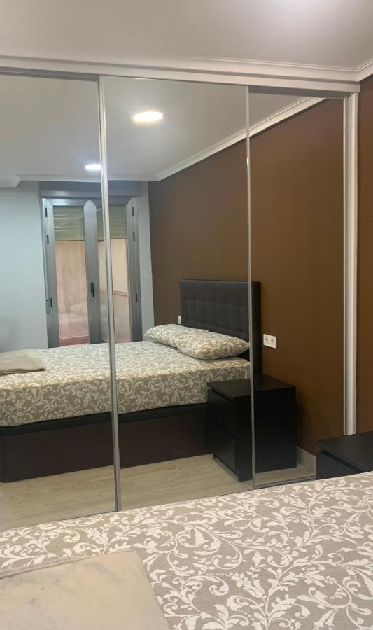 Apartamento Deluxe, 4 Habitaciones, Parking Madrid Bagian luar foto