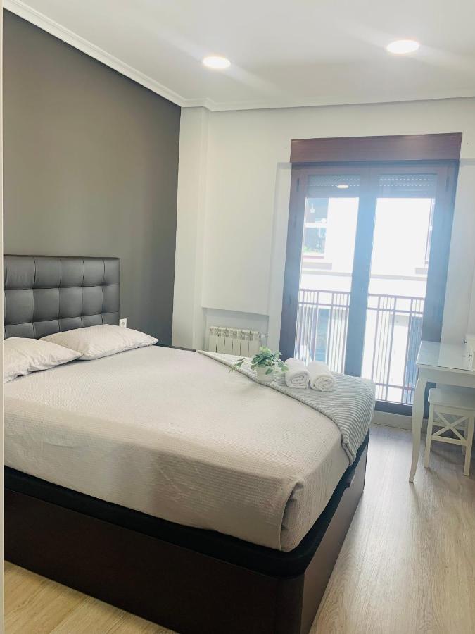 Apartamento Deluxe, 4 Habitaciones, Parking Madrid Bagian luar foto